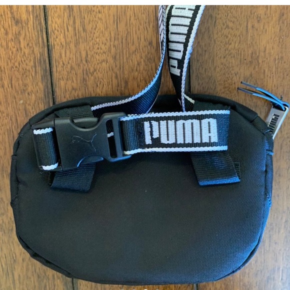 Puma Bags Black And White Puma Fanny Pack Poshmark